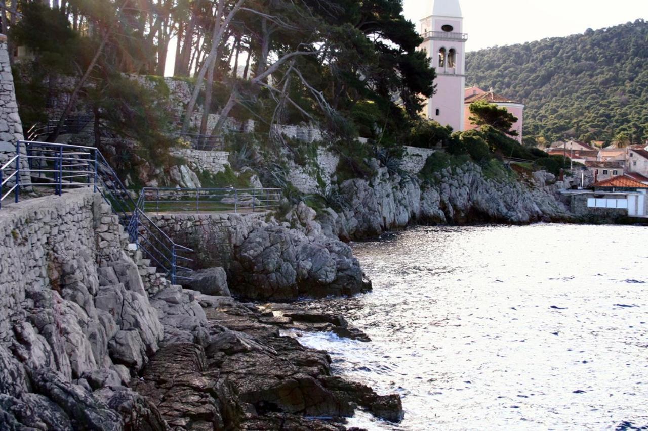 Apartments By The Sea Veli Losinj, Losinj - 19196 Eksteriør billede
